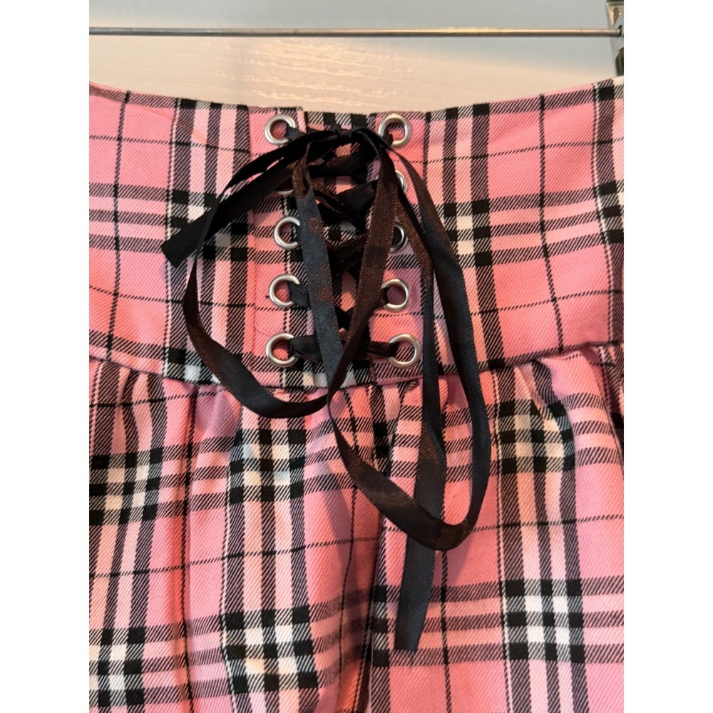 Hot Topic Pink plaid Corseted Tiered Skirt Black lace  Cute Goth Large - Picture 3 of 5